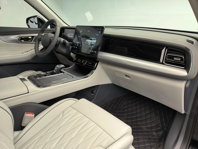 GS8 GX Traveller 2.0 AT 4WD (231 л.с.) фото 9