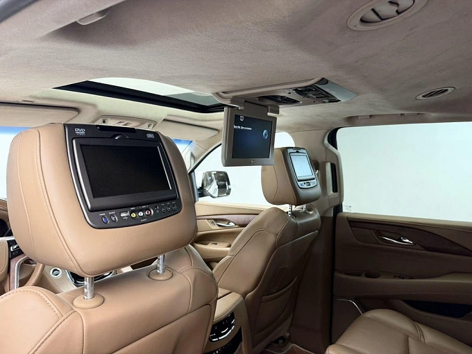 Escalade Platinum 6.2 AT 4WD (409 л.с.) фото 17