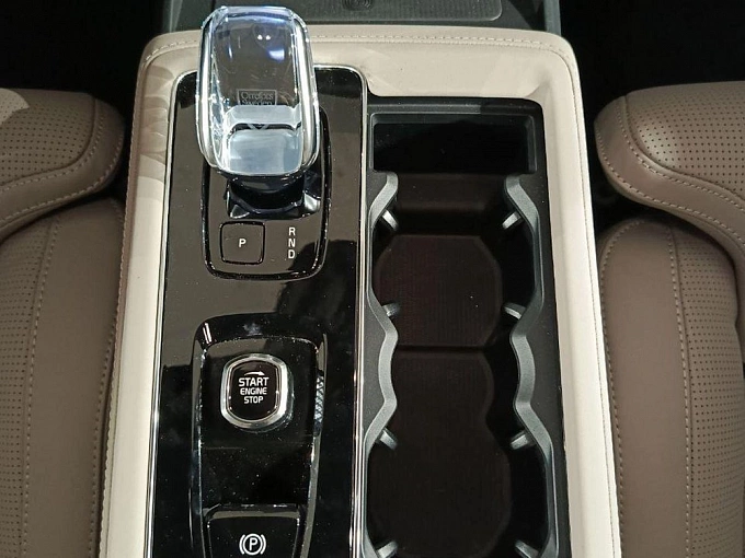 XC90 Travel 7 Seat 2.0 AT 4WD (250 л.с.) фото 22