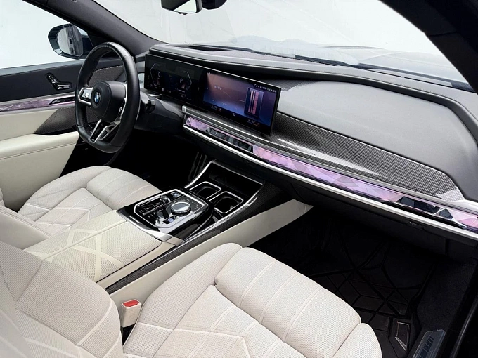 7 серии 740d xDrive 3.0d AT 4WD (286 л.с.) фото 9