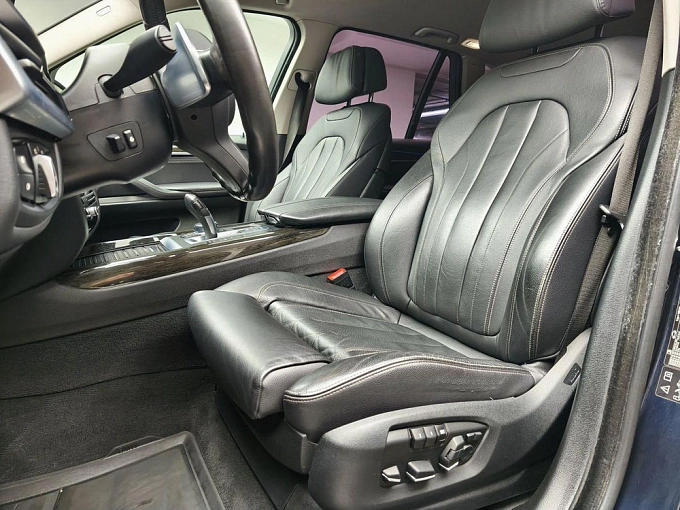 X5 Luxury 3.0 AT 4WD (306 л.с.) фото 11
