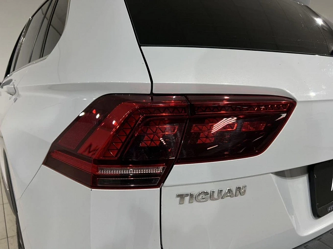 Tiguan Connect Plus 1.4 AMT 4WD (150 л.с.) фото 16