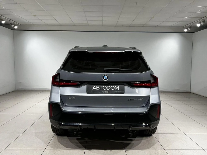 X1 XDrive25Li M Sport Package 2.0 AMT 4WD (204 л.с.) фото 8