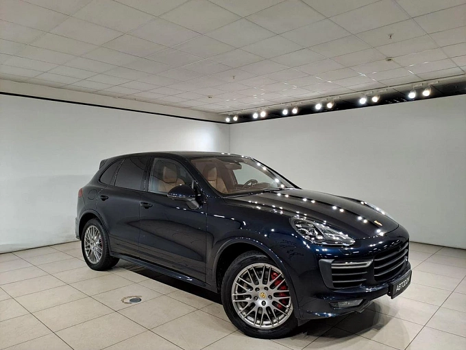 Cayenne Turbo Turbo 4.8 AT 4WD (520 л.с.) фото 2