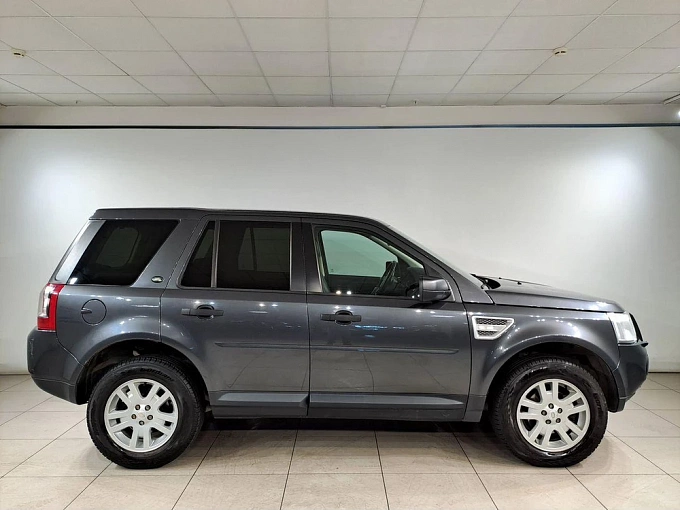 Freelander Base 2.2d AT 4WD (160 л.с.) фото 7