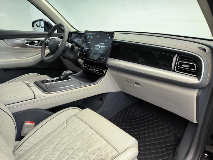 GS8 GX Premium 2.0 AT 4WD (231 л.с.) фото 9