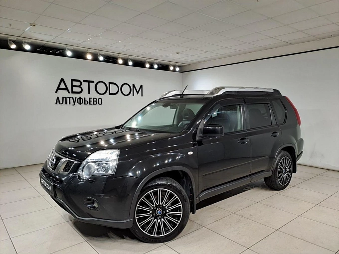 X-Trail LE High 2.5 CVT 4WD (169 л.с.) фото 1