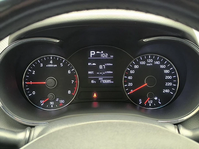 Cerato Luxe 2016 1.6 AT (130 л.с.) фото 27