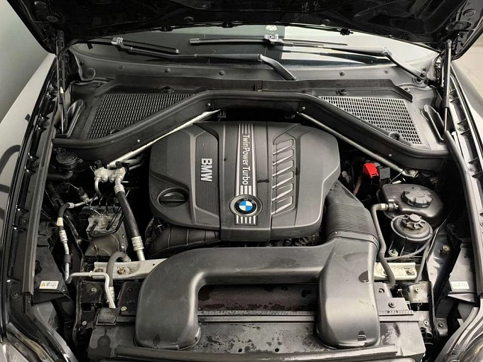 X5 Base 3.0d AT 4WD (306 л.с.) фото 25
