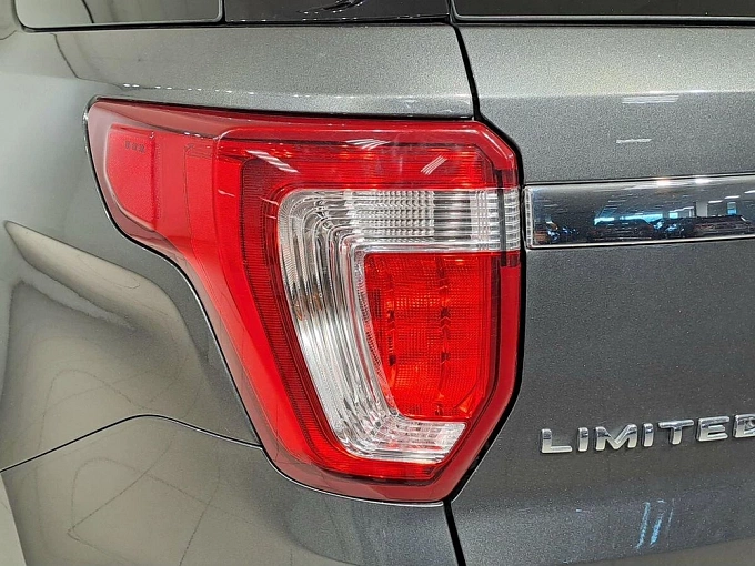 Explorer Limited Plus 3.5 AT 4WD (249 л.с.) фото 17