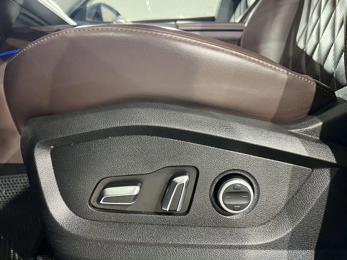 Tiggo 8 Pro Max Ultimate 2.0 AMT 4WD (197 л.с.) фото 21