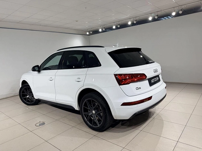 Q5 Sport 2.0 AMT 4WD (249 л.с.) фото 4