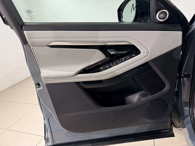 Range Rover Evoque R-Dynamic HSE 2.0d AT 4WD (199 л.с.) фото 17