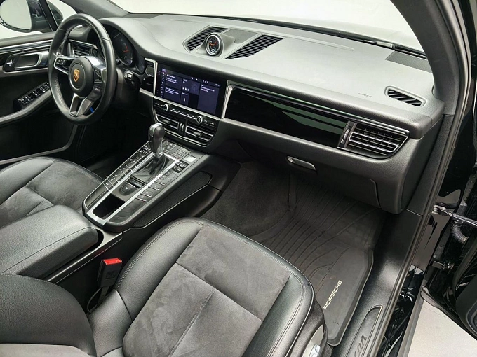Macan Base 2.0 AMT 4WD (252 л.с.) фото 9