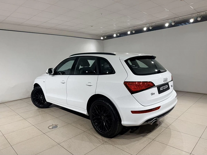 Q5 Sport 2.0 AT 4WD (230 л.с.) фото 4