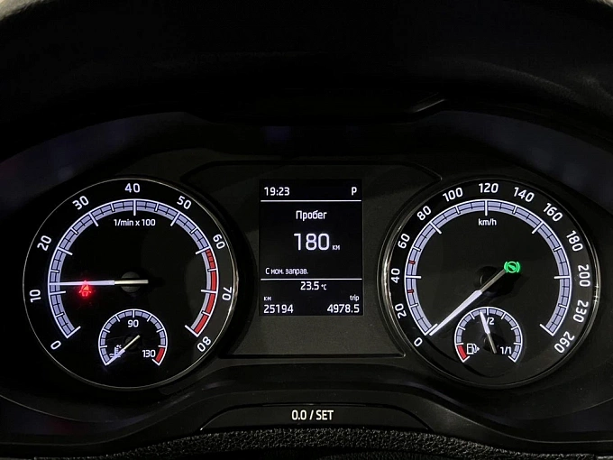 Karoq Ambition 1.4 AMT 4WD (150 л.с.) фото 15