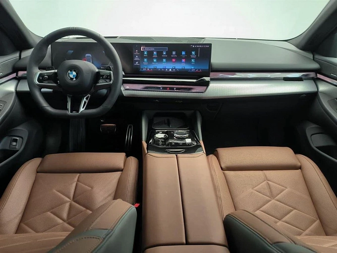 5 серии M Sport 2.0 AT 4WD (258 л.с.) фото 7