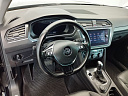 Tiguan Exclusive 2.0 AMT 4WD (180 л.с.) фото 8