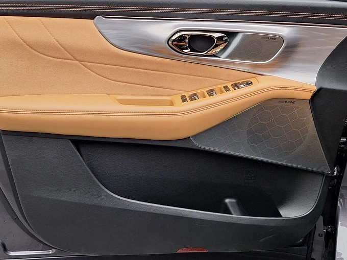 GS8 GX Premium 2.0 AT 4WD (231 л.с.) фото 12