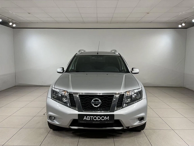 Terrano Elegance 2.0 AT 4WD (143 л.с.) фото 5