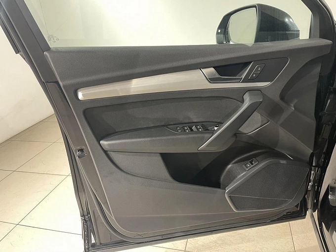 Q5 Sportback S line 2.0d AMT 4WD (204 л.с.) фото 19
