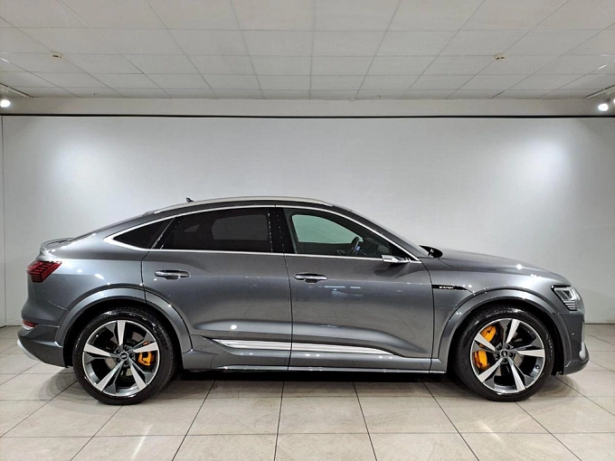 e-tron S Sportback Quattro Electro AT 4WD (370 кВт) фото 4