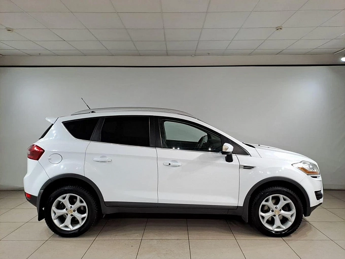 Kuga Titanium 2.0d AMT 4WD (163 л.с.) фото 7