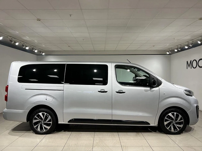 Traveller Business VIP 2.0d AT LWB (7 мест) (150 л.с.) фото 7