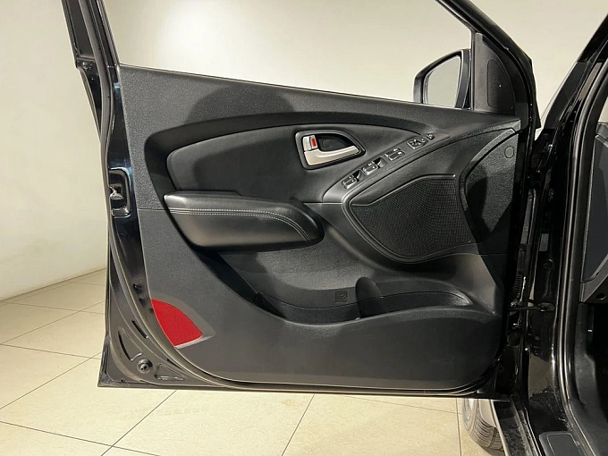 ix35 Comfort+Navi 2.0 AT 4WD (150 л.с.) фото 18