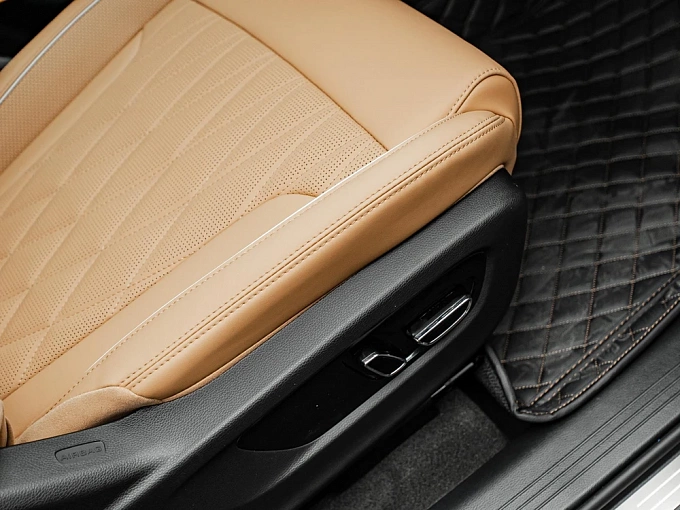 GS8 GX Premium 2.0 AT 4WD (231 л.с.) фото 14