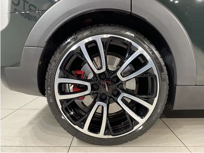 Clubman John Cooper Works John Cooper Works 2.0 AT 4WD (306 л.с.) фото 25