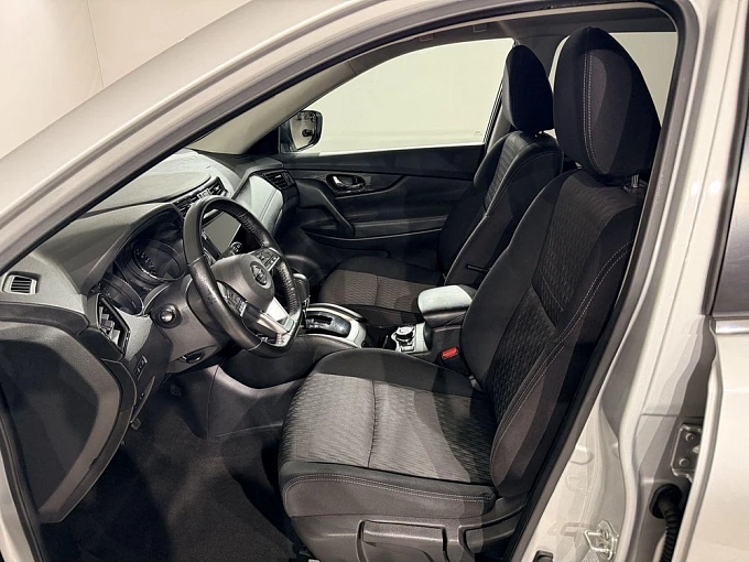 X-Trail SE Top (2018-2020) 2.0 CVT 4WD (144 л.с.) фото 9