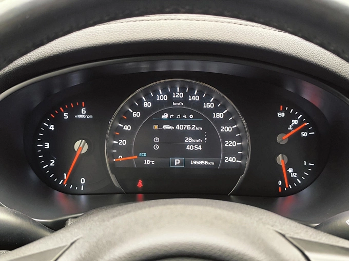 Sorento Prestige 2.2d AT 4WD (200 л.с.) фото 29