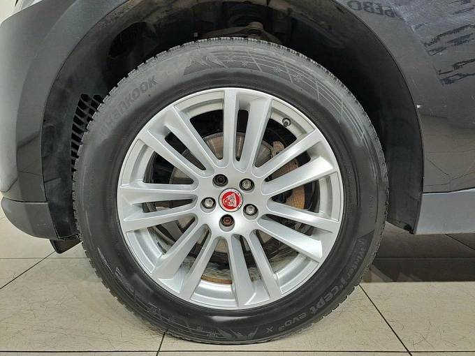 F-Pace Prestige 2.0d AT 4WD (240 л.с.) фото 23
