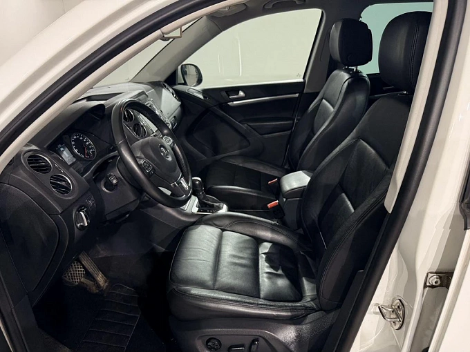 Tiguan Avenue 2.0 AT 4WD (170 л.с.) фото 9