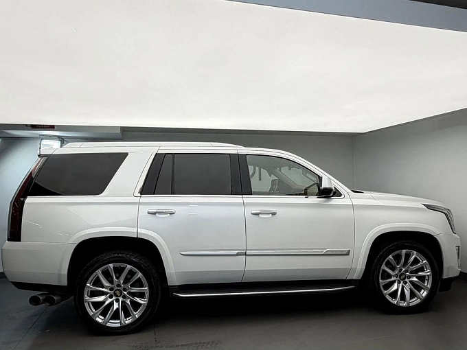 Escalade Platinum 6.2 AT 4WD (409 л.с.) фото 5