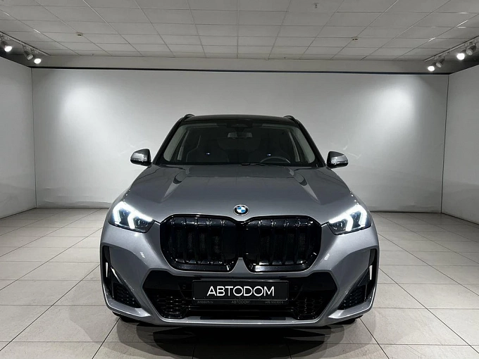 X1 XDrive25Li M Sport Package 2.0 AMT 4WD (204 л.с.) фото 5