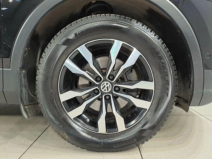Tiguan Connect Plus 2.0d AMT 4WD (150 л.с.) фото 22