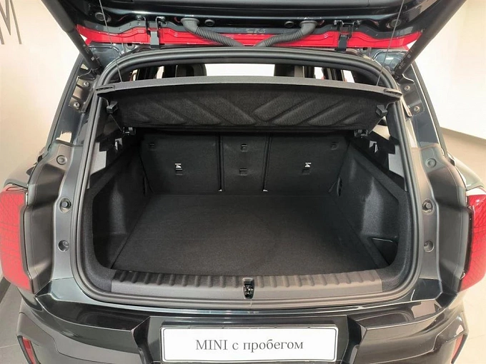 Countryman John Cooper Works Trim John Cooper Works 2.0 AMT 4WD (300 л.с.) фото 16
