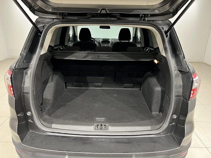 Kuga Titanium (2017) 2.5 AT (150 л.с.) фото 14